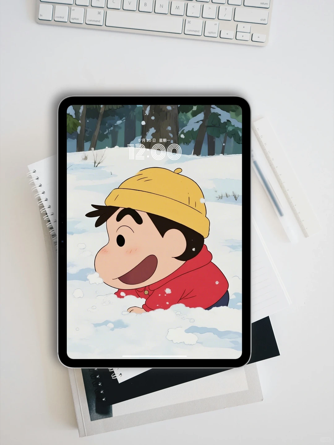 蜡笔小新冬日雪景壁纸❄️治愈系萌力暴击！