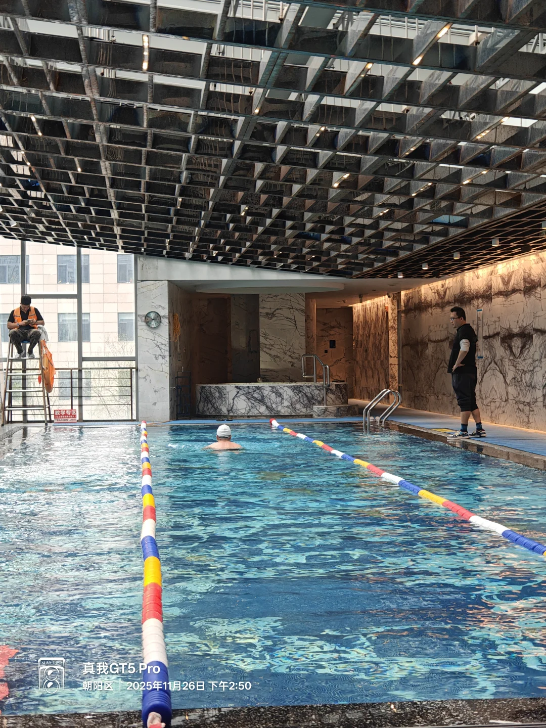 北京建国门 学游泳女教练自由泳2160包学会