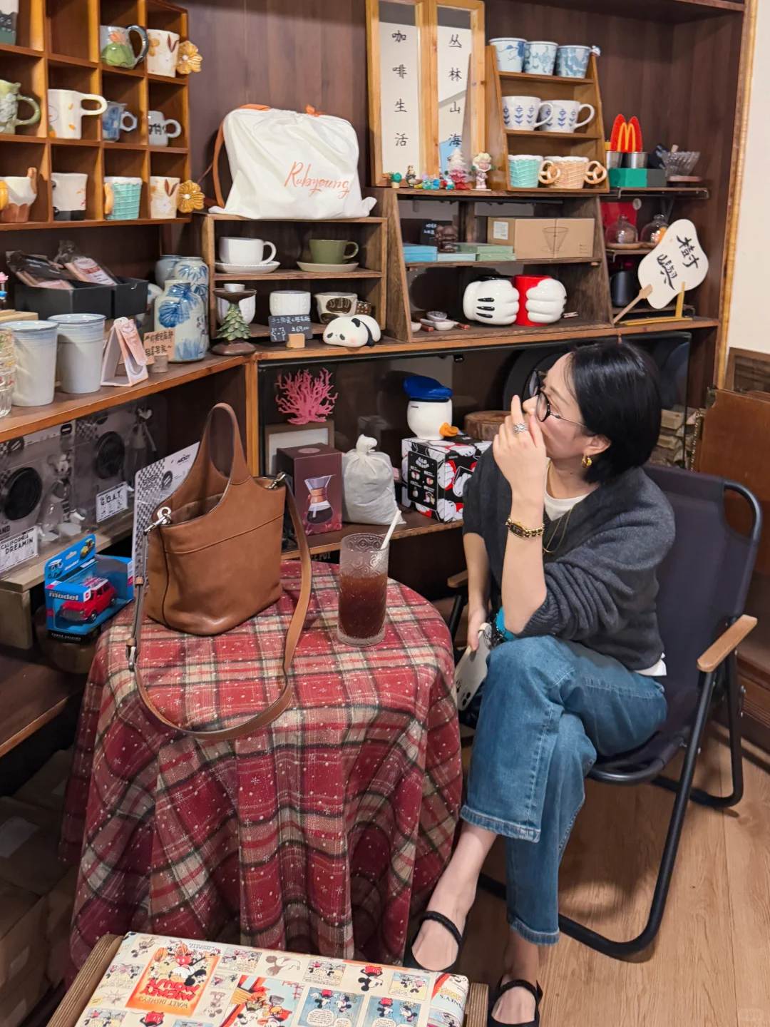 40+年纪大了，只想把自己养的快乐，平静