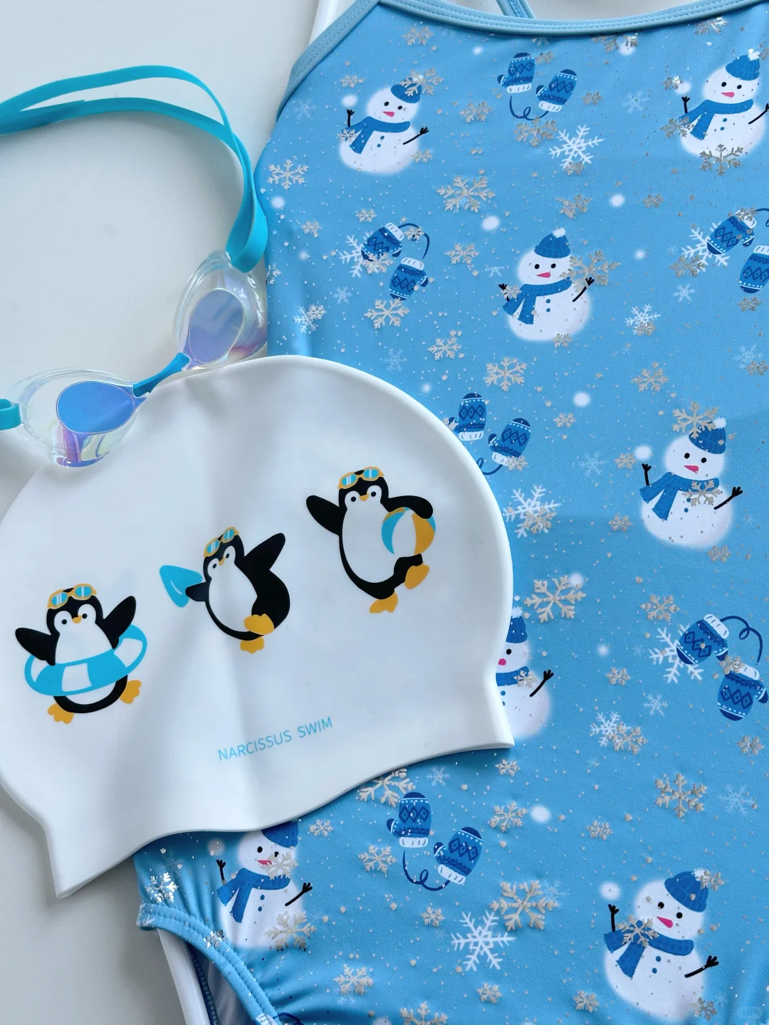 又到了穿小雪人泳衣的季节❄️
