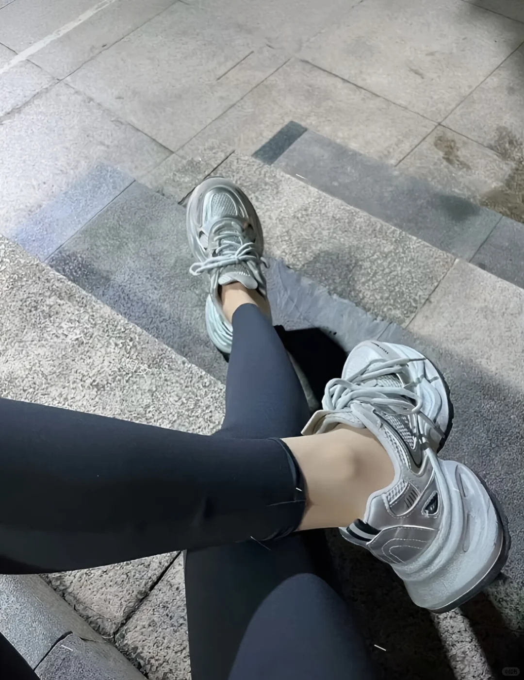 离异少妇，月末的财务困境，余额直逼个位数