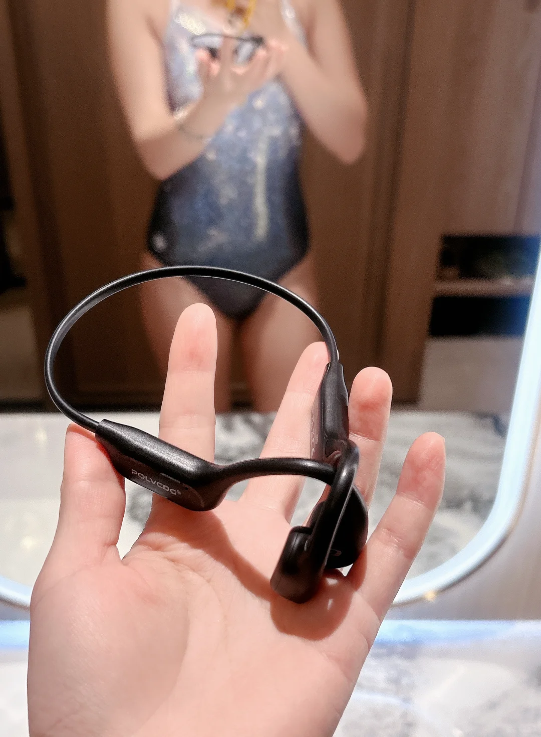 第一次游泳听歌