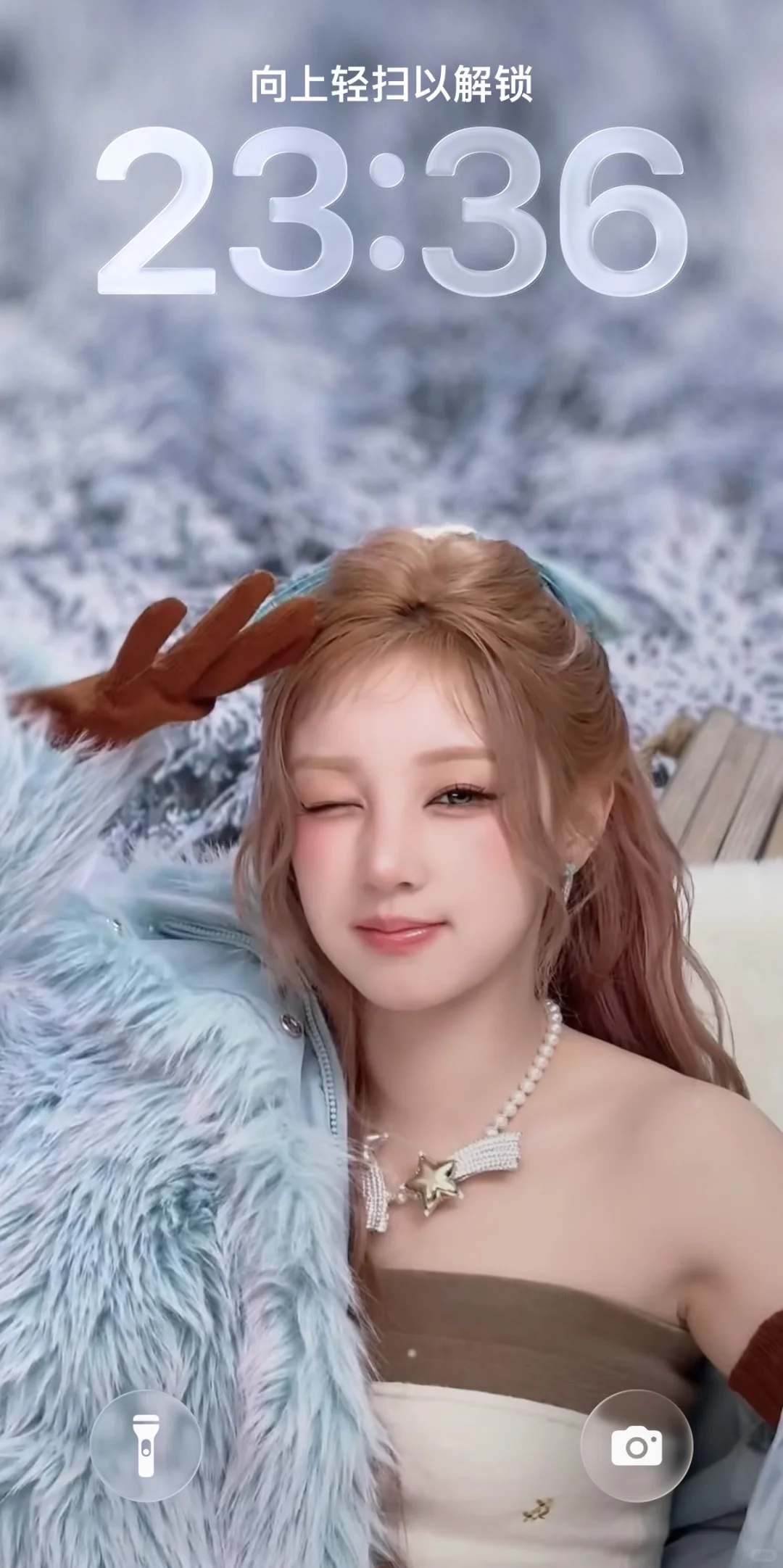 冰雪公主头雨琦的壁纸太美了！超适合冬天