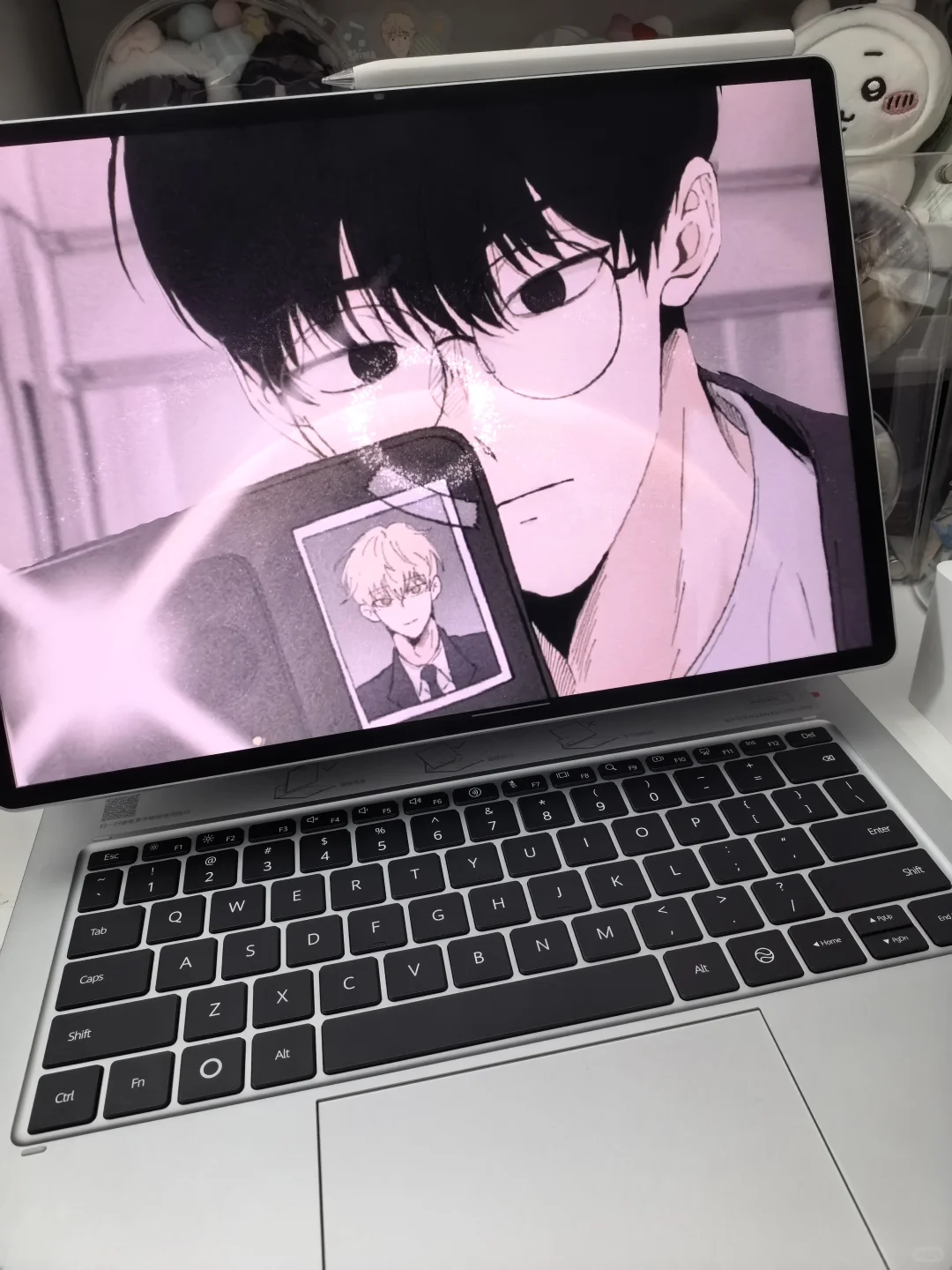 二合一平板电脑拿下了！求壁纸！