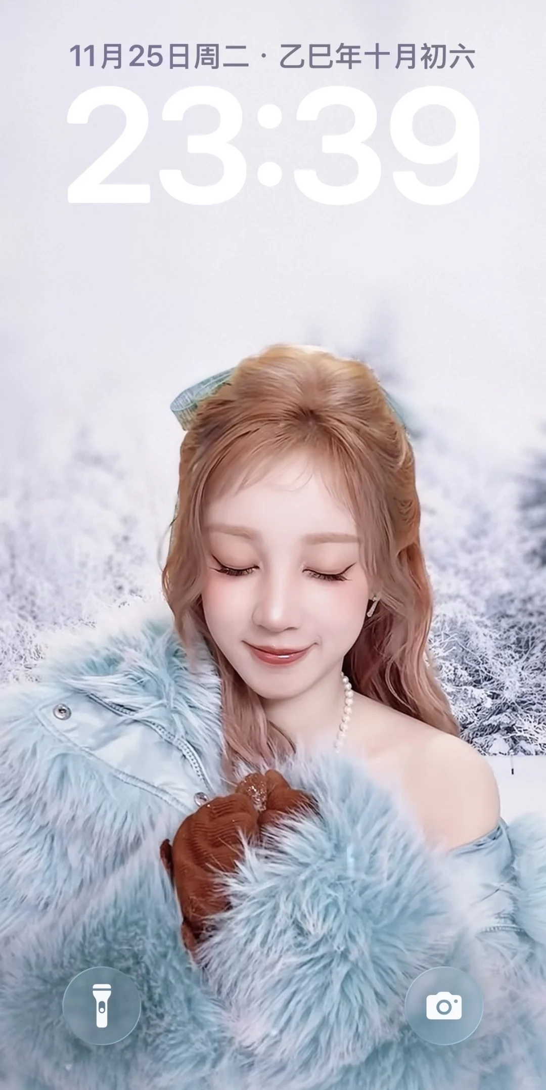 冰雪公主头雨琦的壁纸太美了！超适合冬天