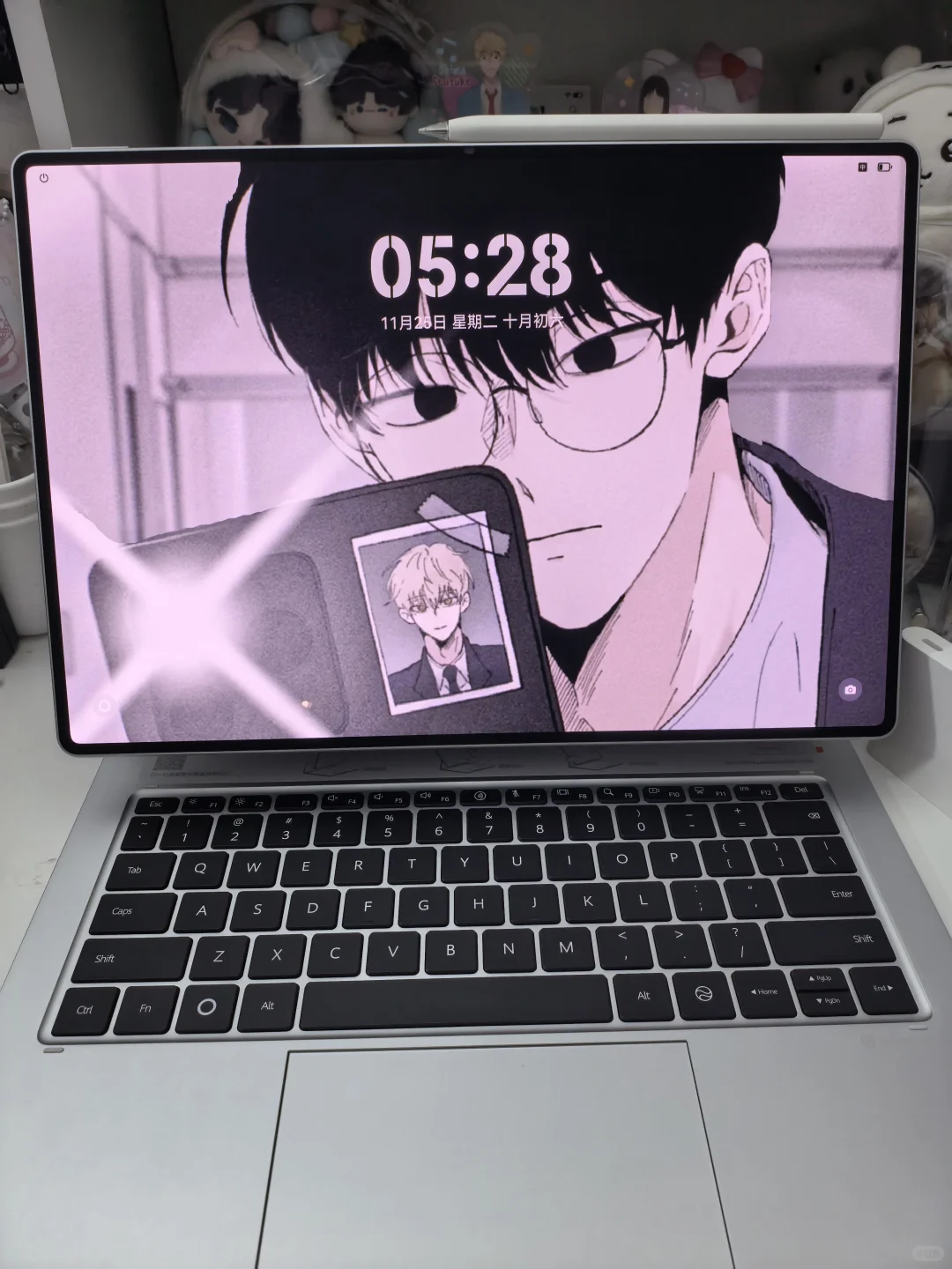 二合一平板电脑拿下了！求壁纸！