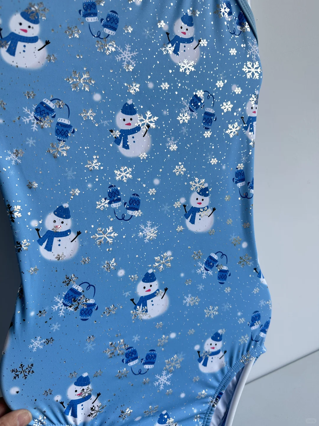 又到了穿小雪人泳衣的季节❄️