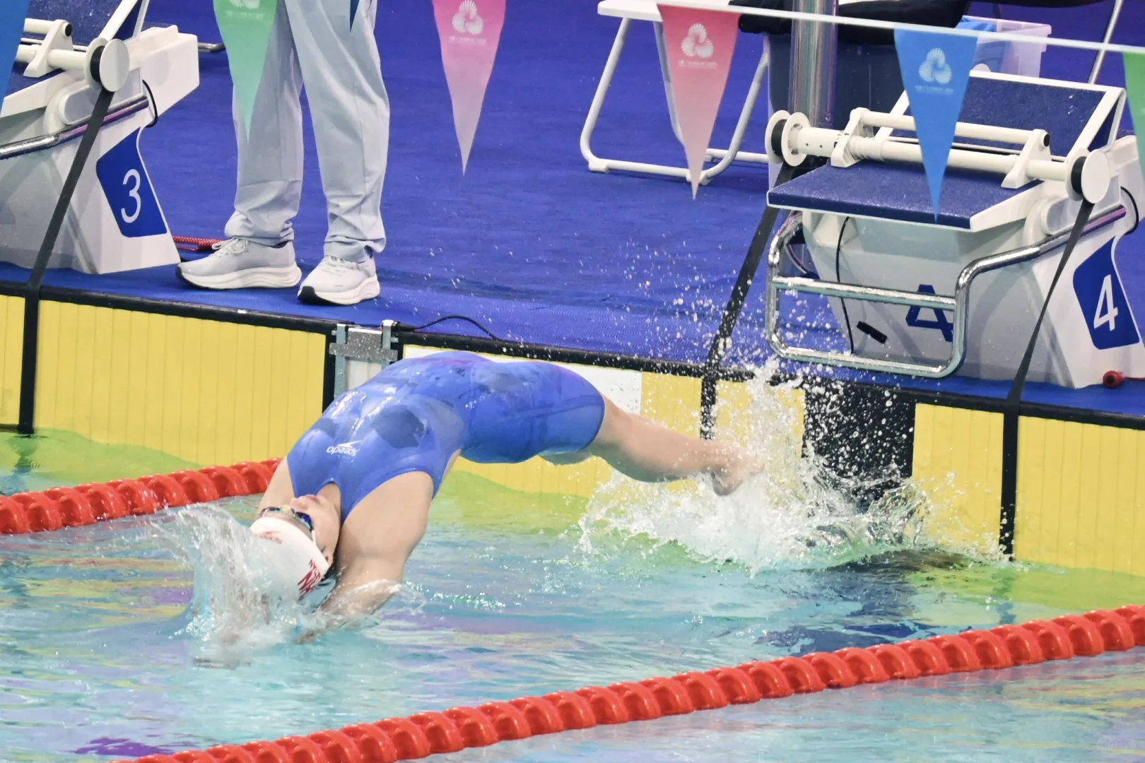 25.11.11 100仰预赛 万乐天