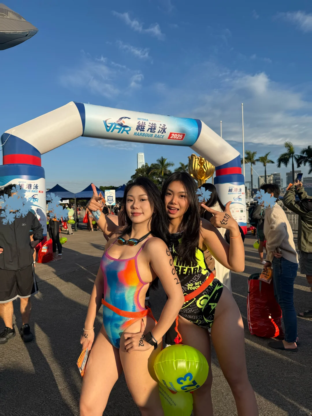 这波值了！直线1km的维港我游了2km🥲