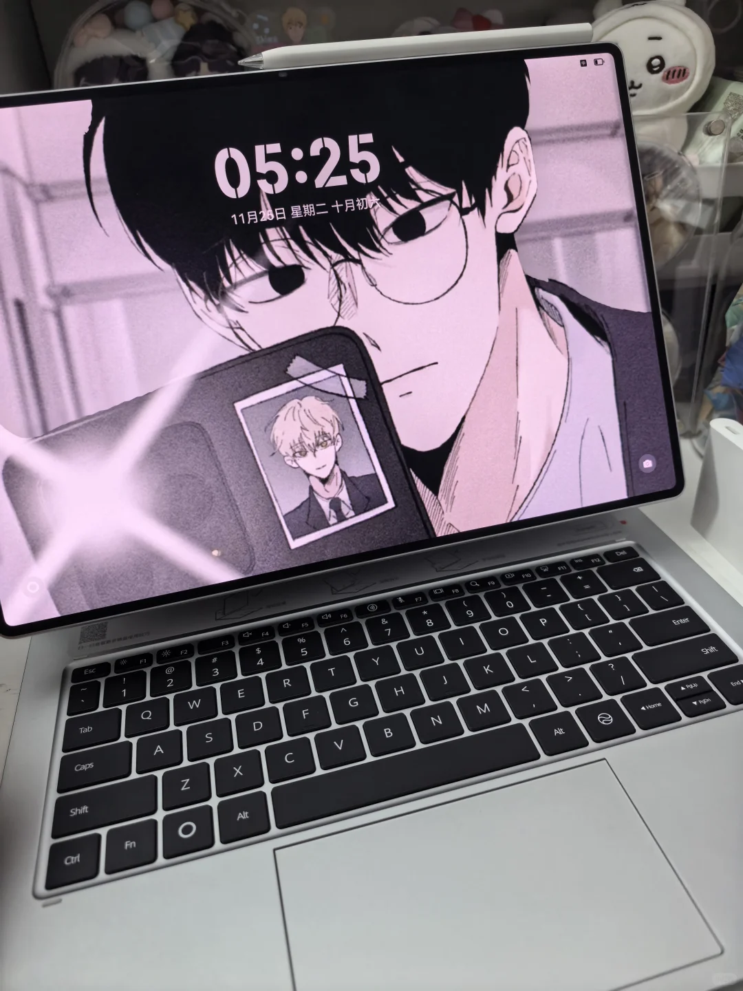 二合一平板电脑拿下了！求壁纸！