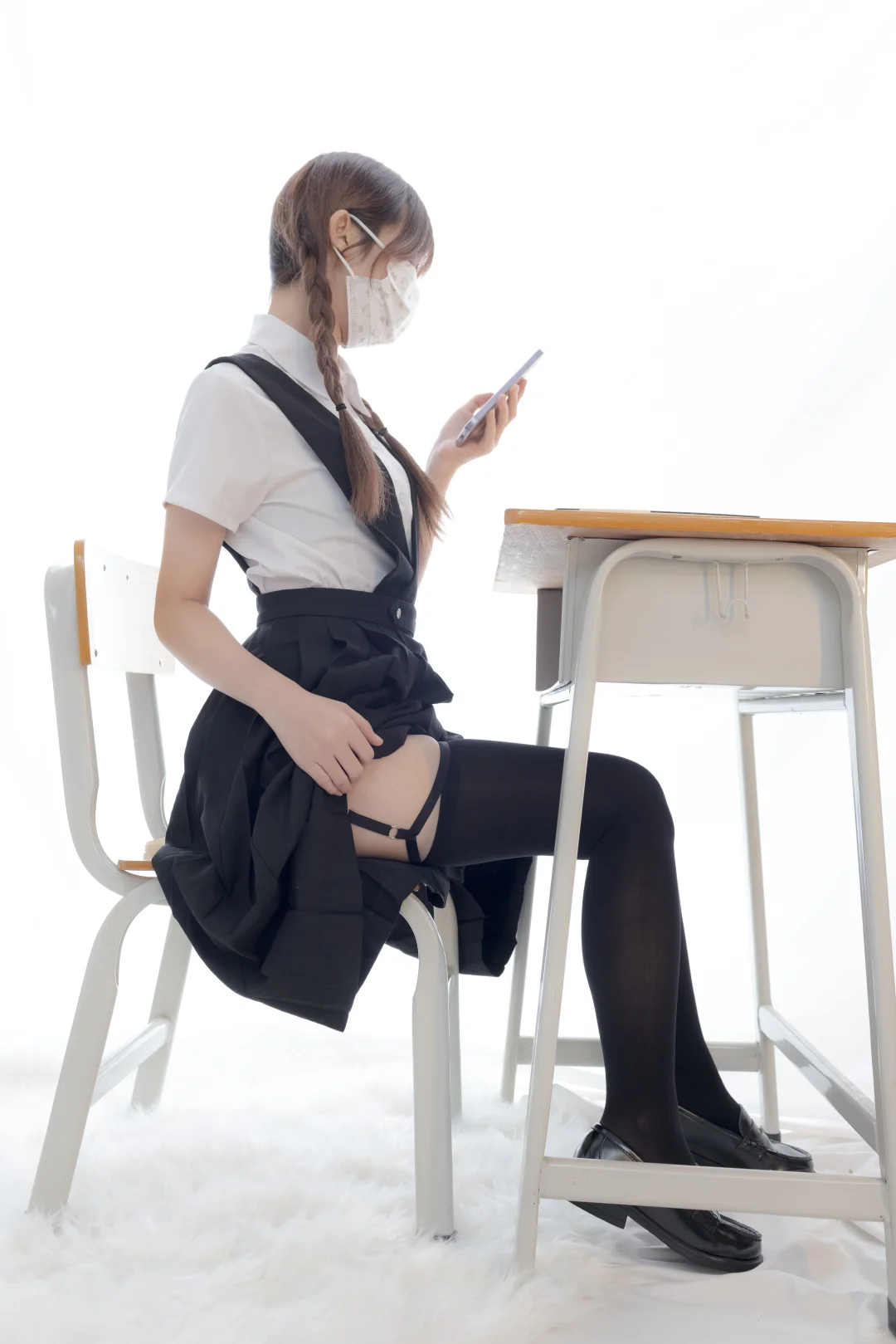 少女秩序 黑色过膝袜