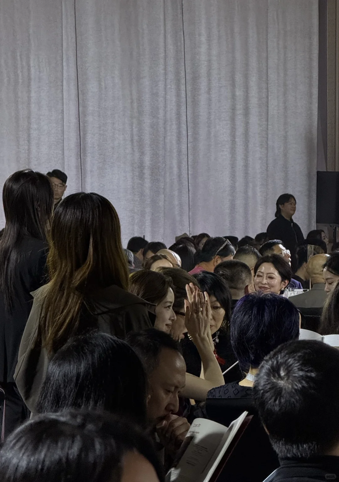 晚宴遇到章泽天，就是出挑大美人啊！！