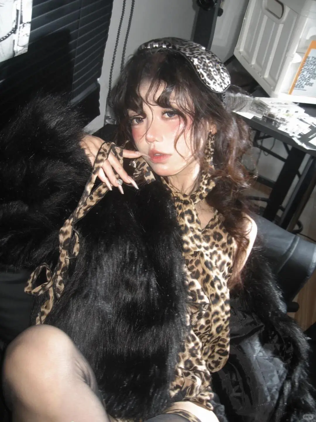 上海写真📷 | 亚裔辣妹豹纹写真