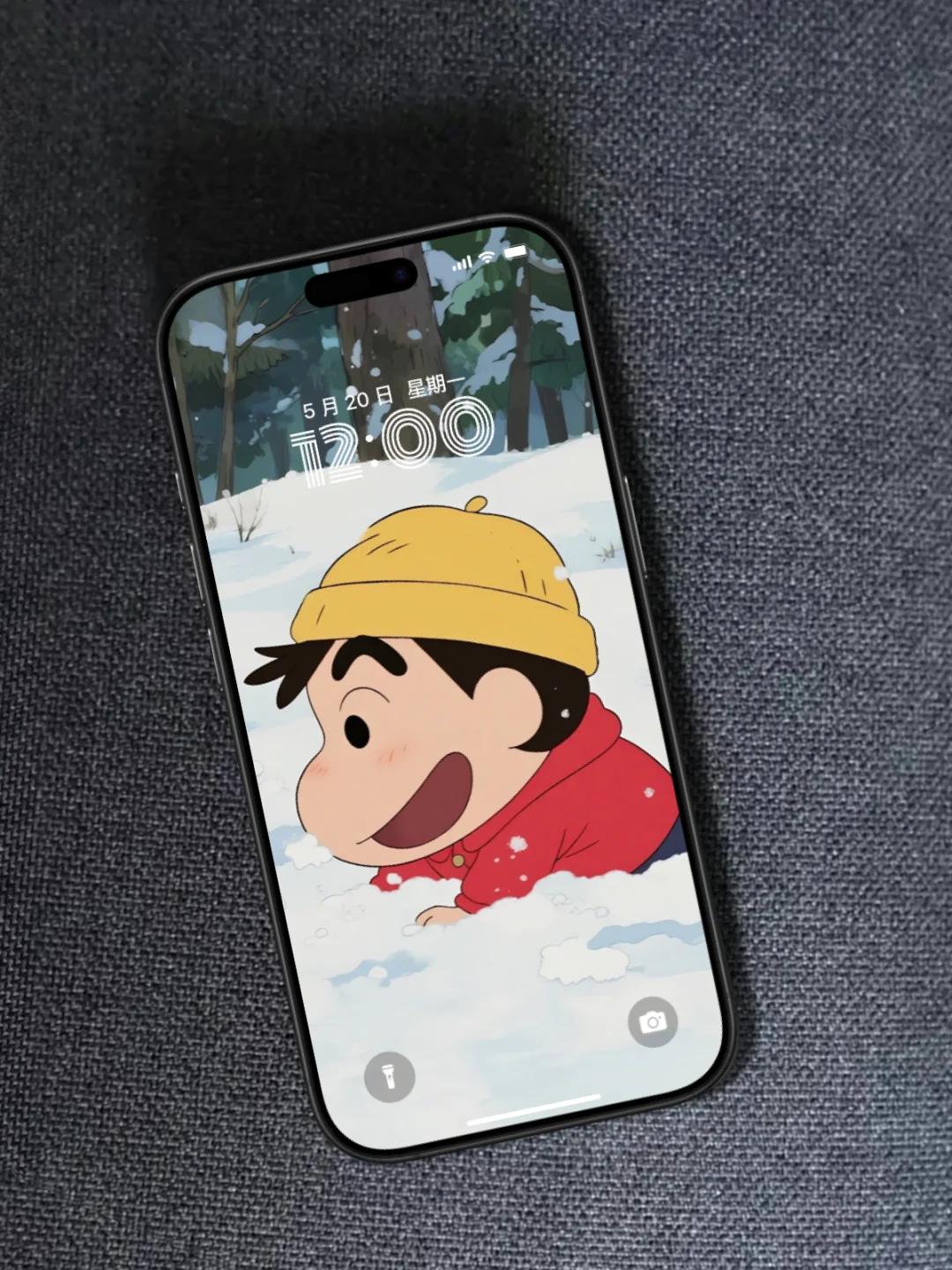 蜡笔小新冬日雪景壁纸❄️治愈系萌力暴击！