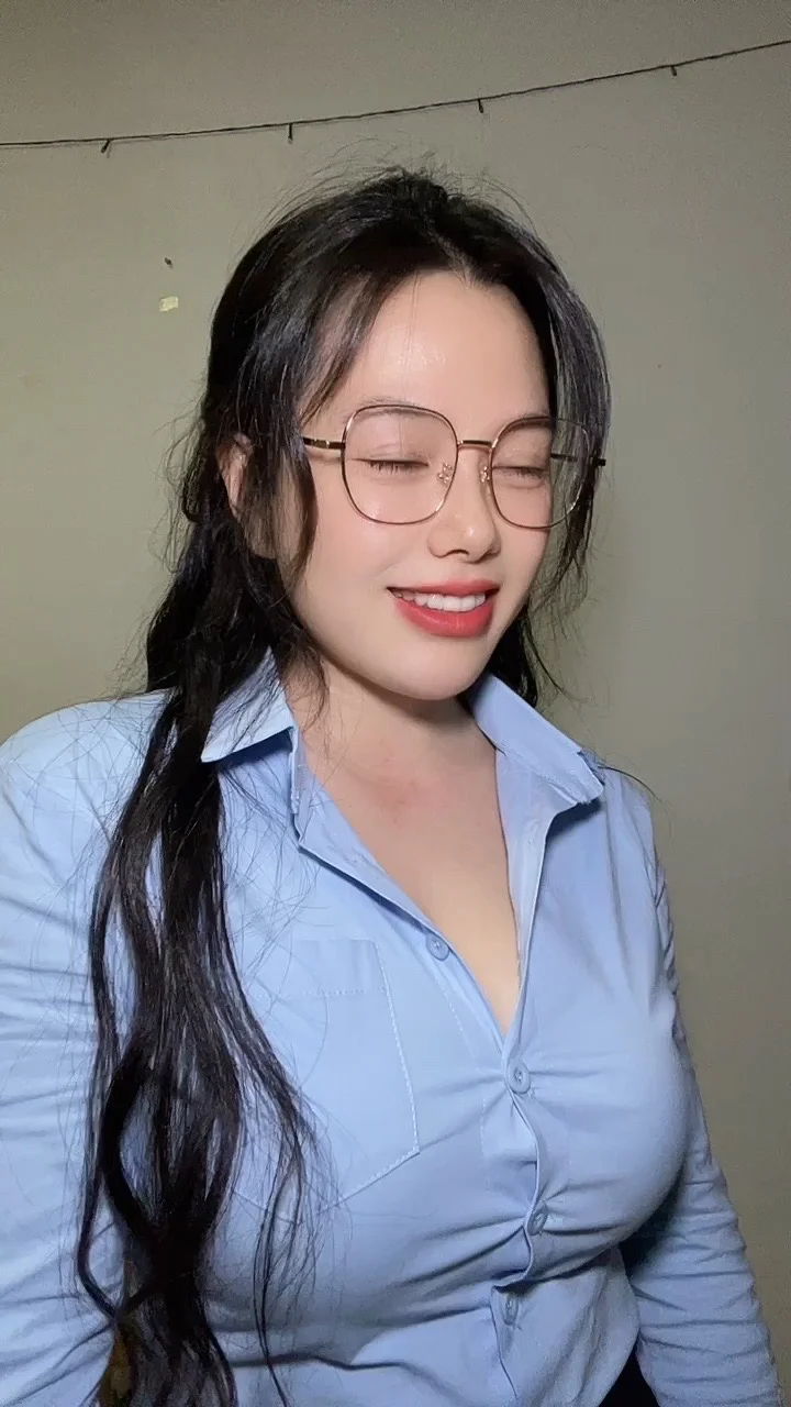 30+微胖少妇，成熟温柔女人