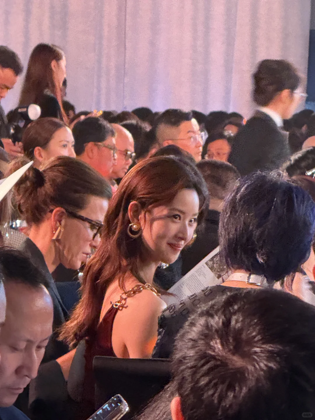 晚宴遇到章泽天，就是出挑大美人啊！！