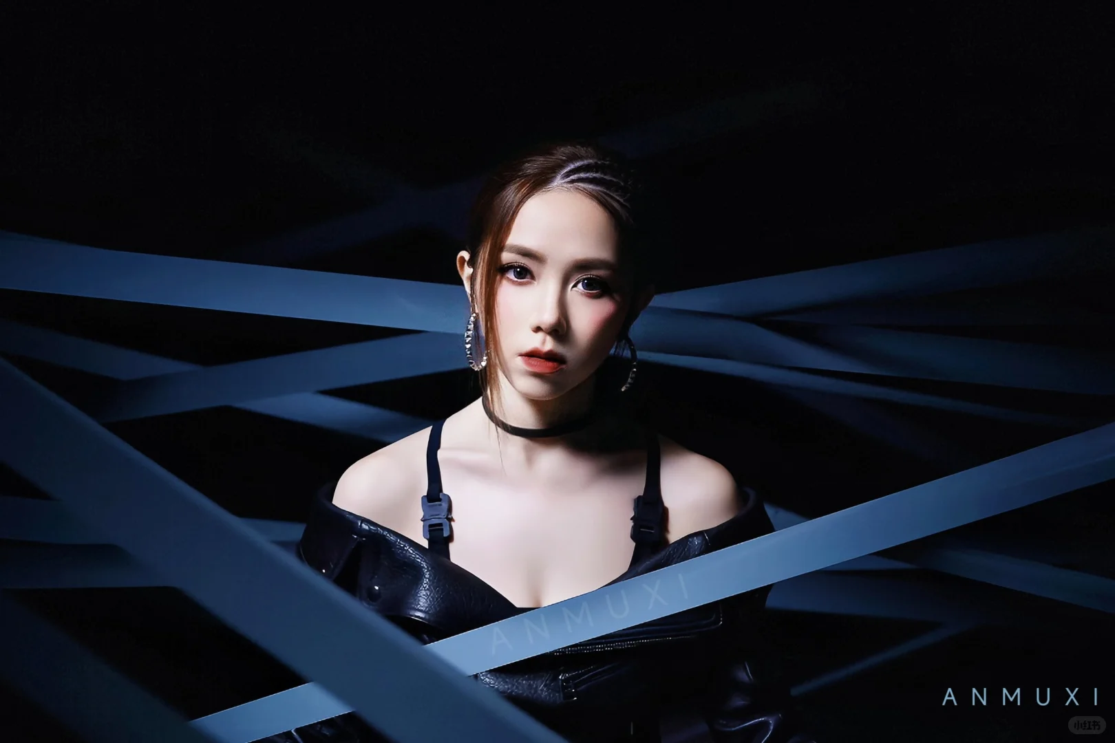 ♠️邓紫棋黑色系横屏壁纸×6