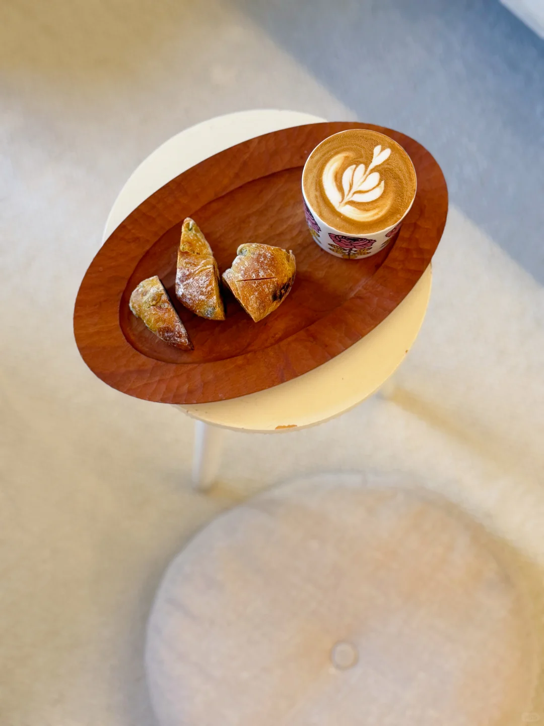 40+年纪大了，只想把自己养的快乐，平静