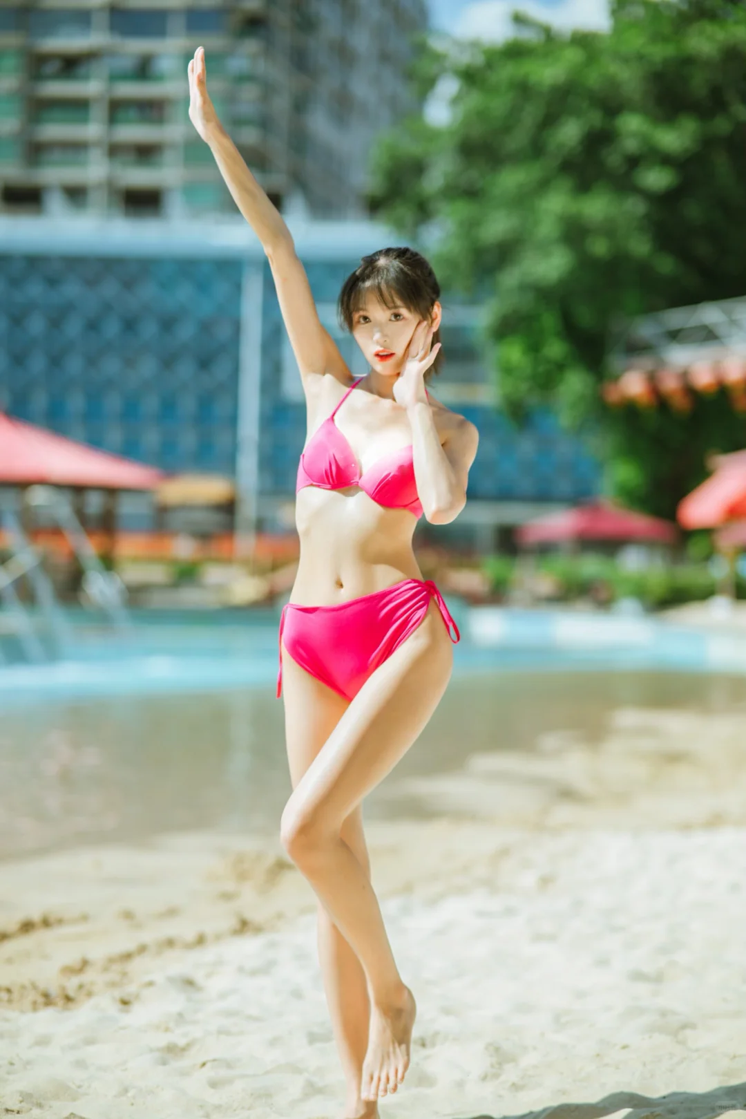 我的夏日库存｜日系元气泳池辣妹泳衣拍照