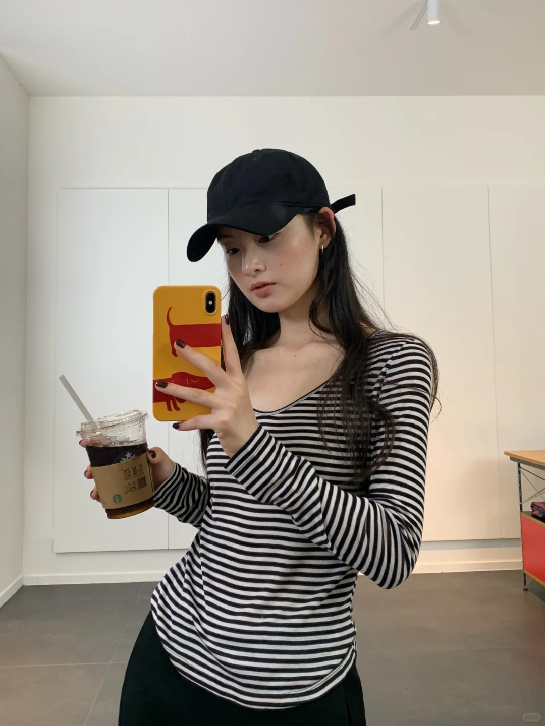 inspo | 纸片人条纹衫有点古早韩流即视感🦓