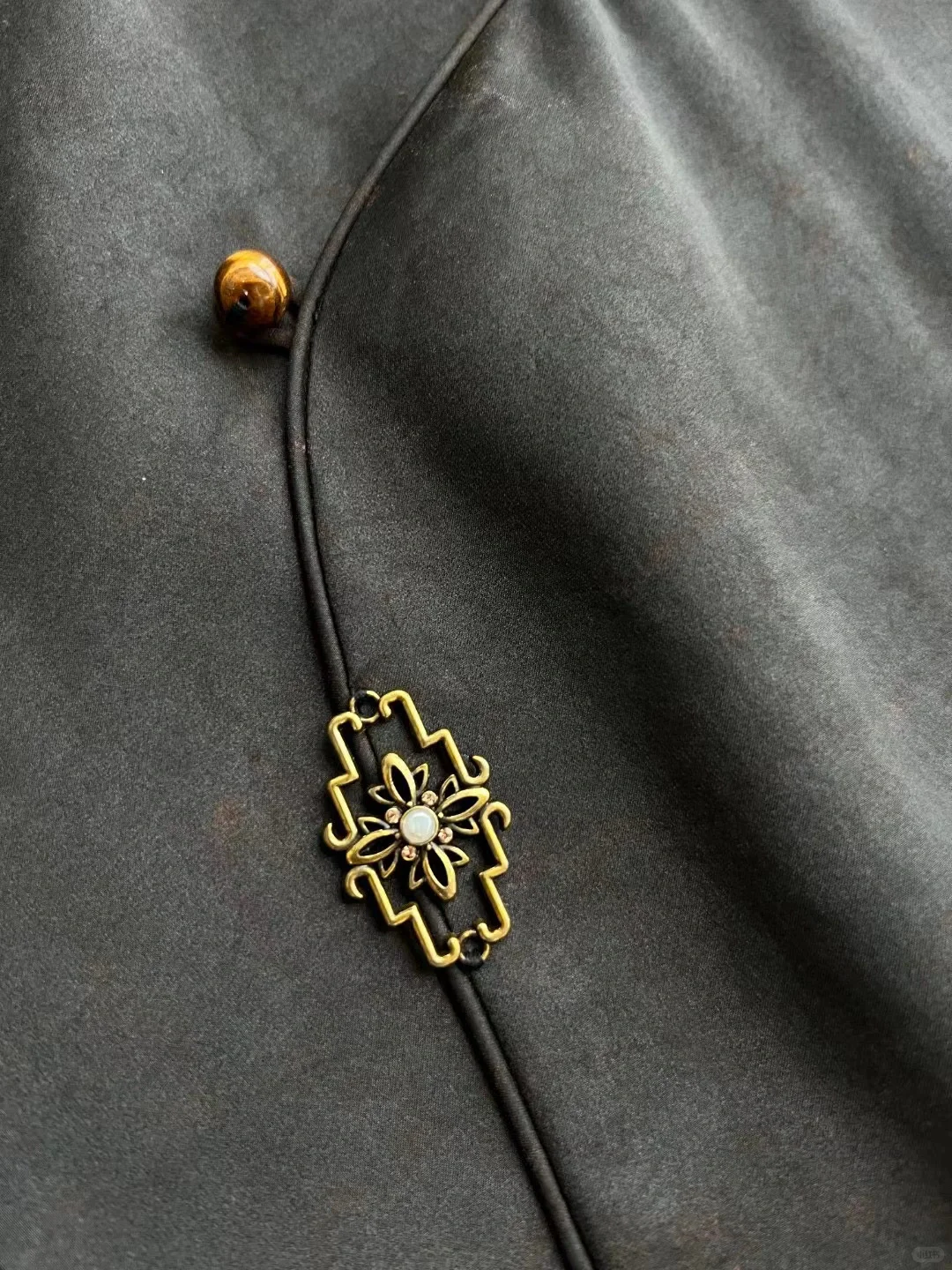 真的爱复古香云纱旗袍！这是中国人才懂审美