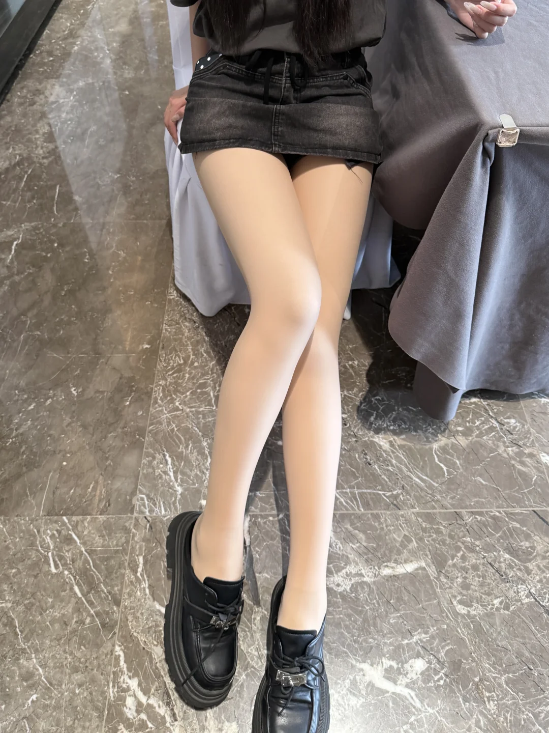 果然只有女生才懂这条光腿神器的含金量！ 今