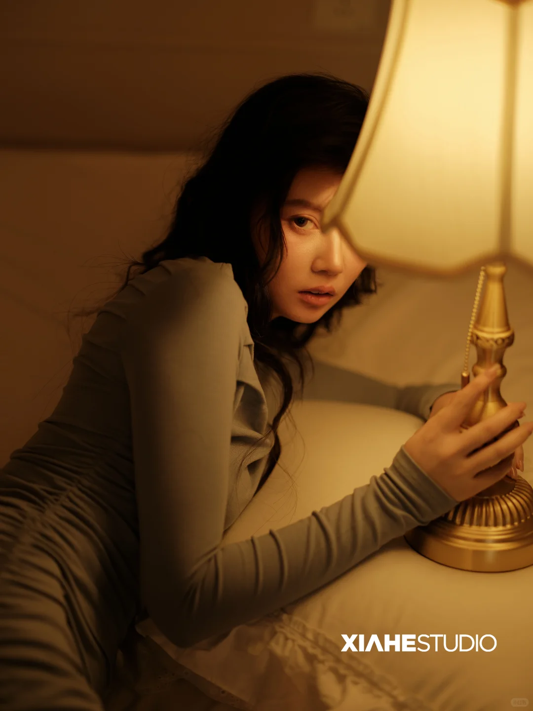 一个人一盏灯怎么拍