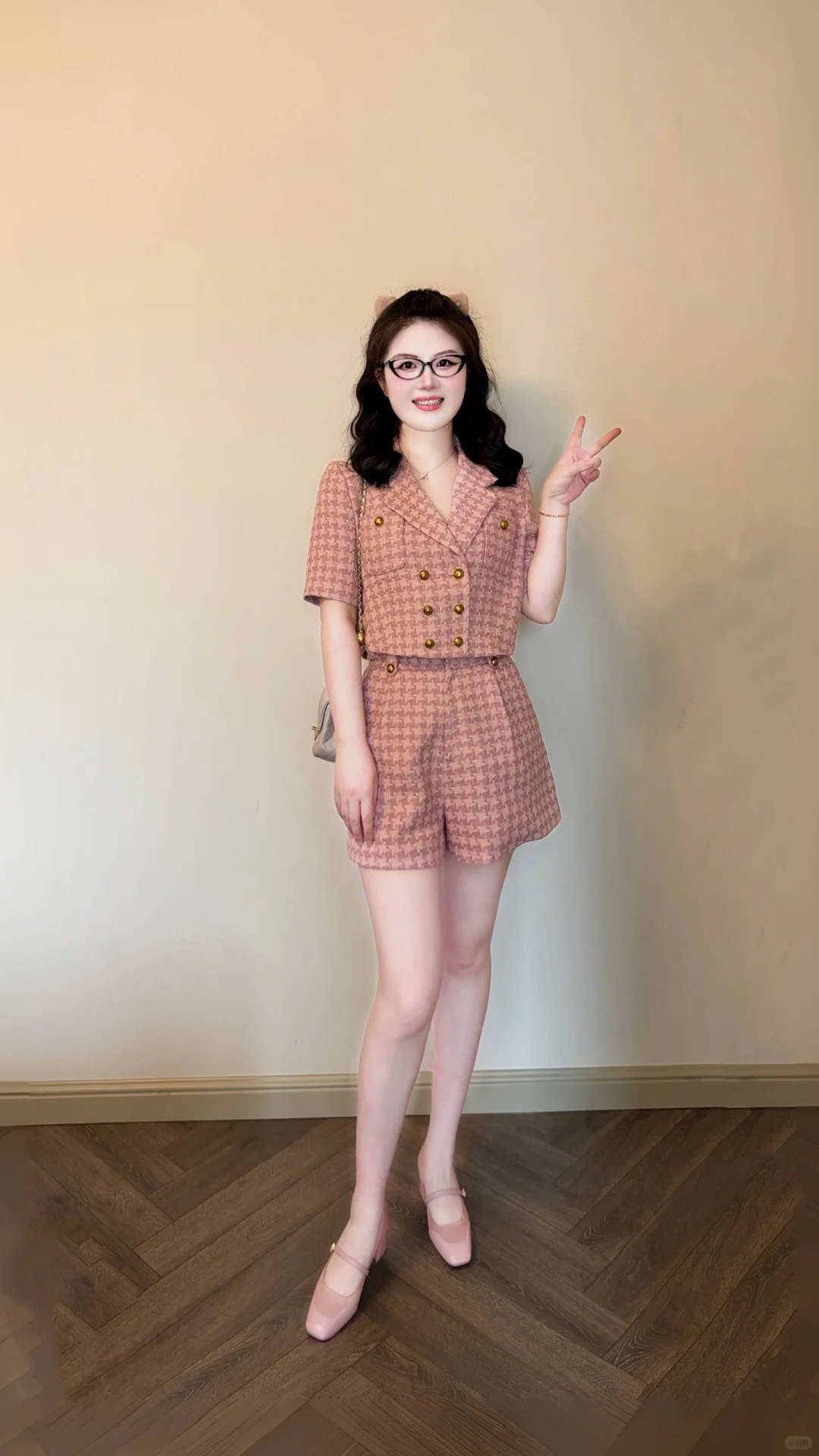 假期出游穿搭～粉色娇嫩，你如今几岁了