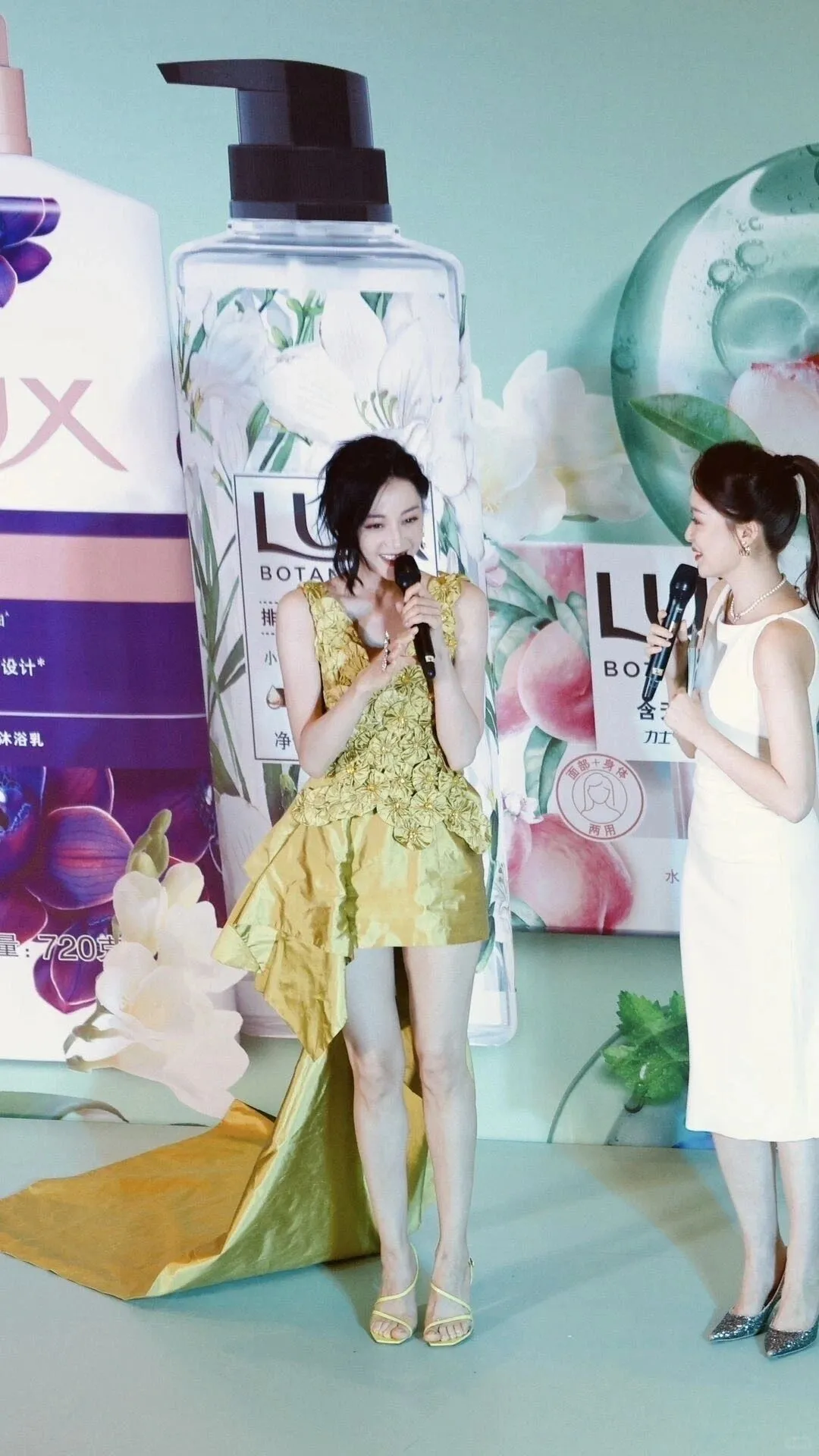 迪丽热巴生图身材曲线绝美