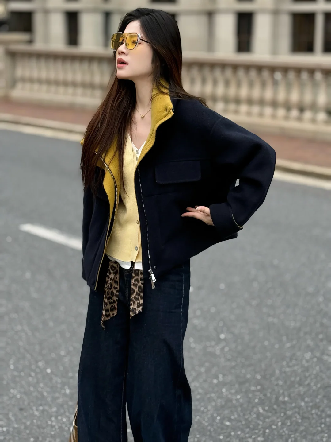 衣服爆了 模特也爆了