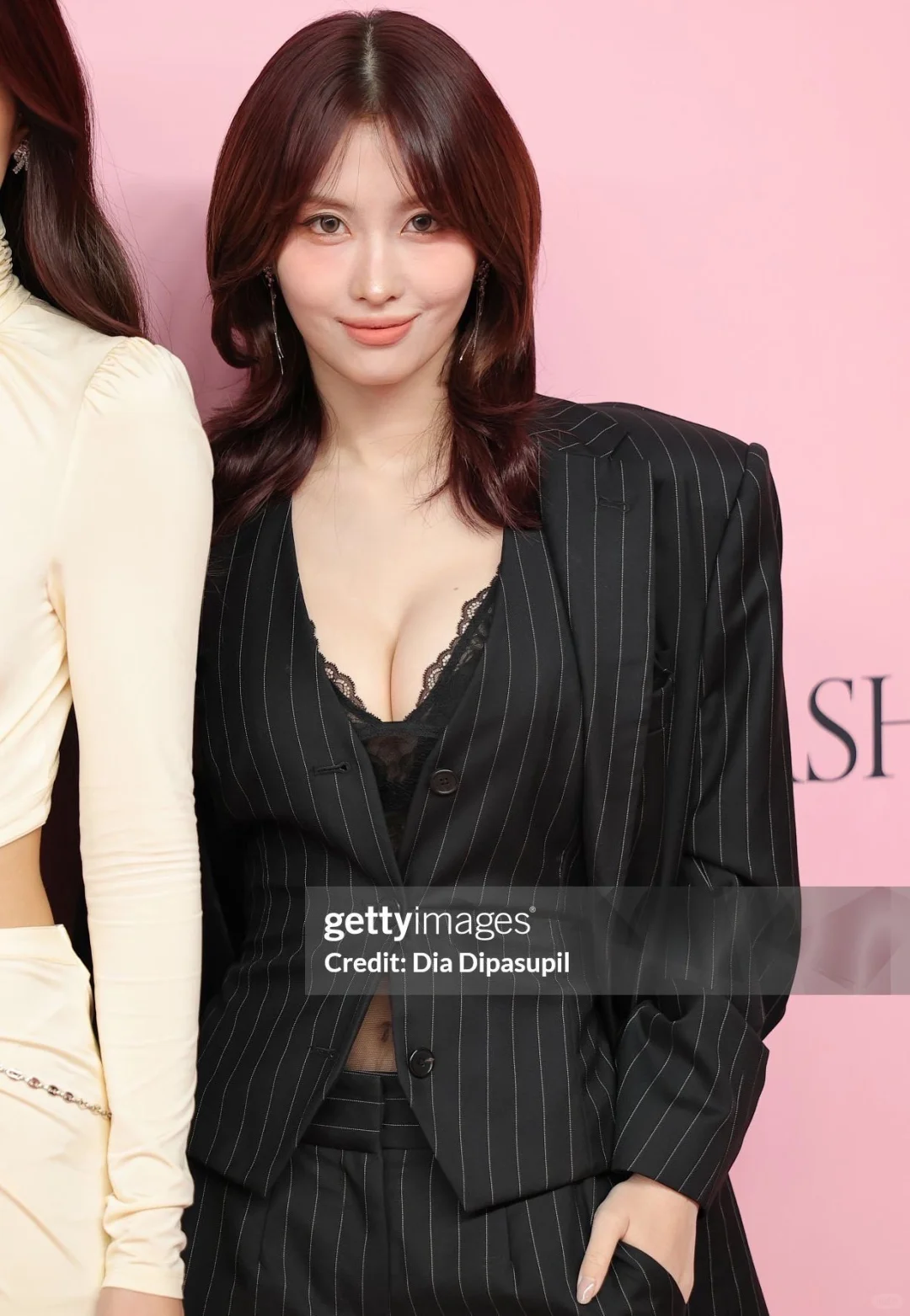 有种舌头伸不进屏幕的无力感...