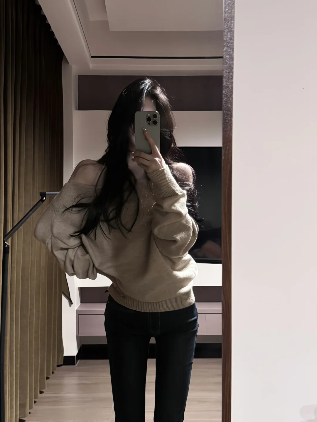 轻熟韩女感 气质又迷人