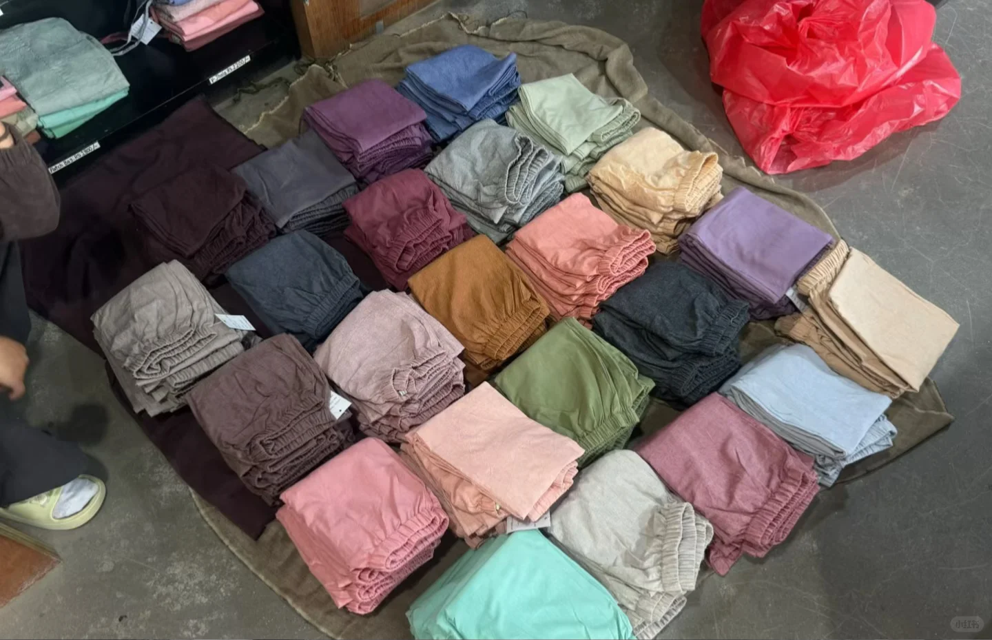 一条裤子，能穿出瑜伽的呼吸感🌿｜来自尼泊尔