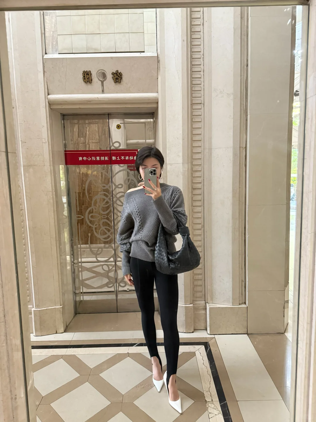 高跟鞋➕瑜伽裤绝了～好显腿长啊