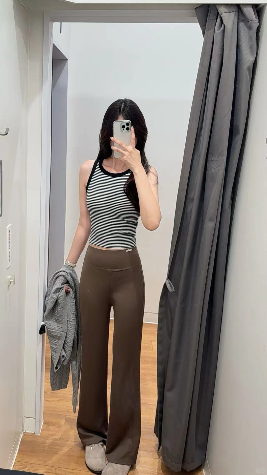 All black🖤显高显瘦绝绝子！微喇裤天菜