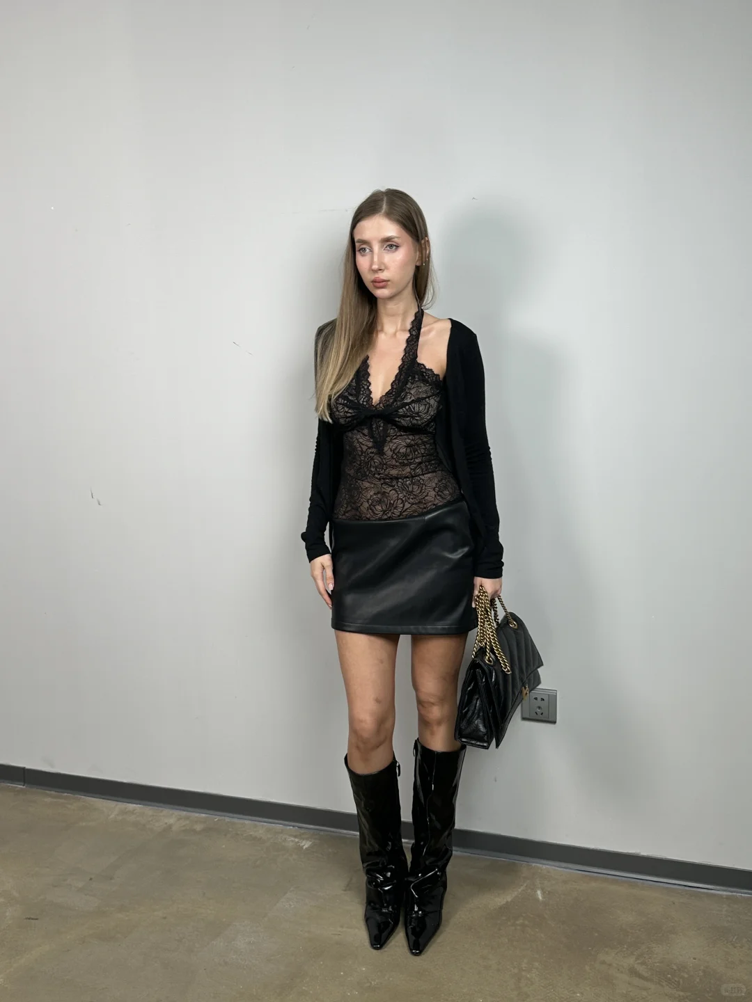 新品黑色蕾丝打底