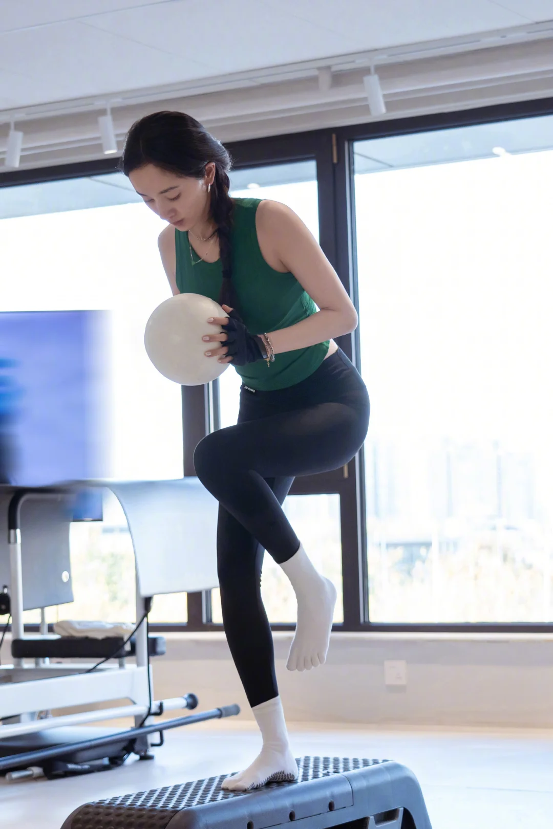 杨幂日常锻炼🏋️‍♀️ 怪不得姐身材这么好🥹！