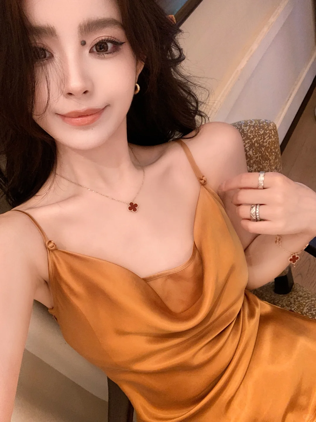 不适合幼态 那就大大方方的性感