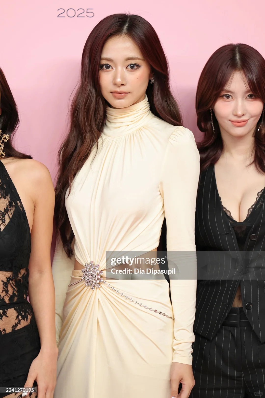 有种舌头伸不进屏幕的无力感...