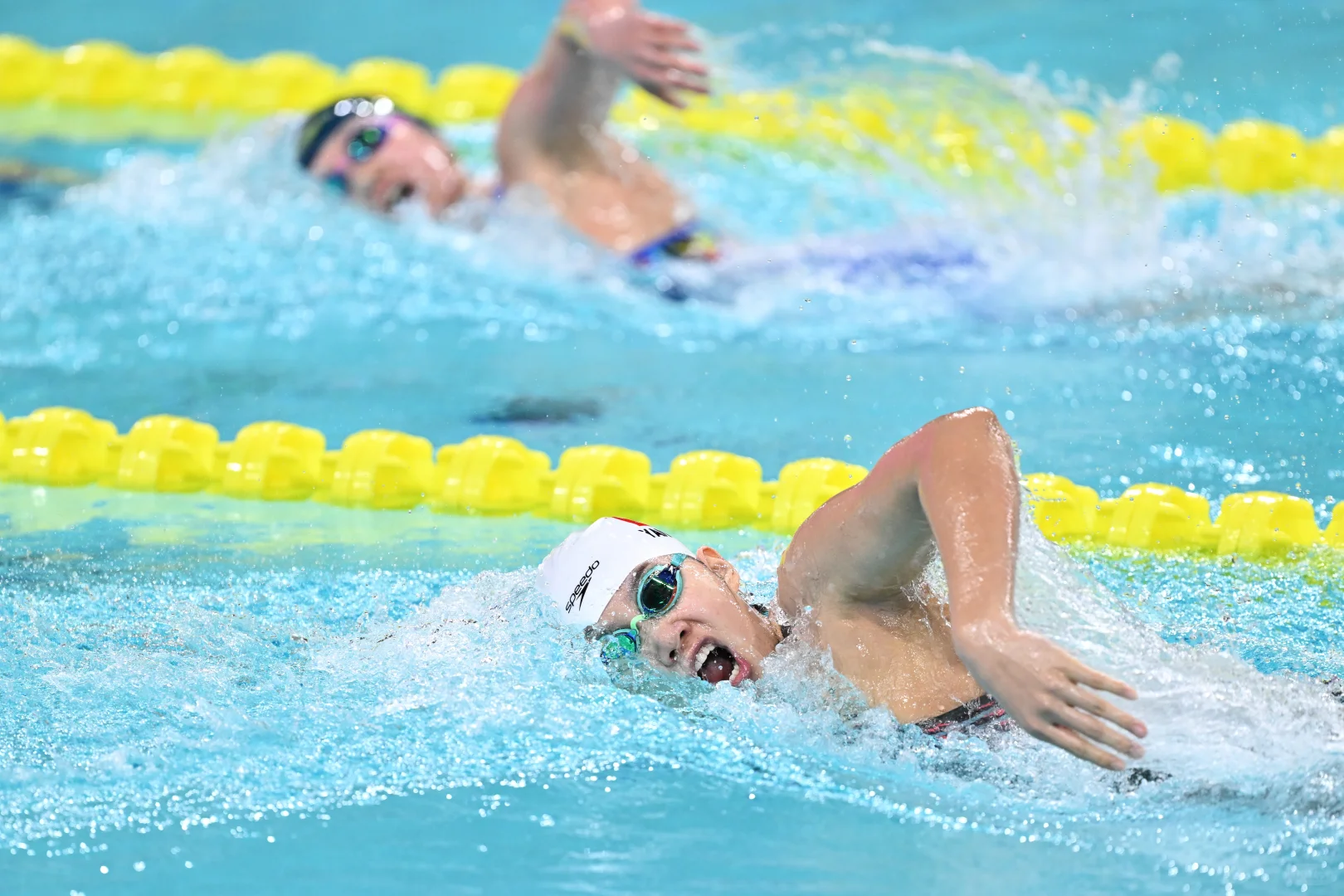 女800自金牌李冰洁 银牌毛奕菡 铜牌高唯中