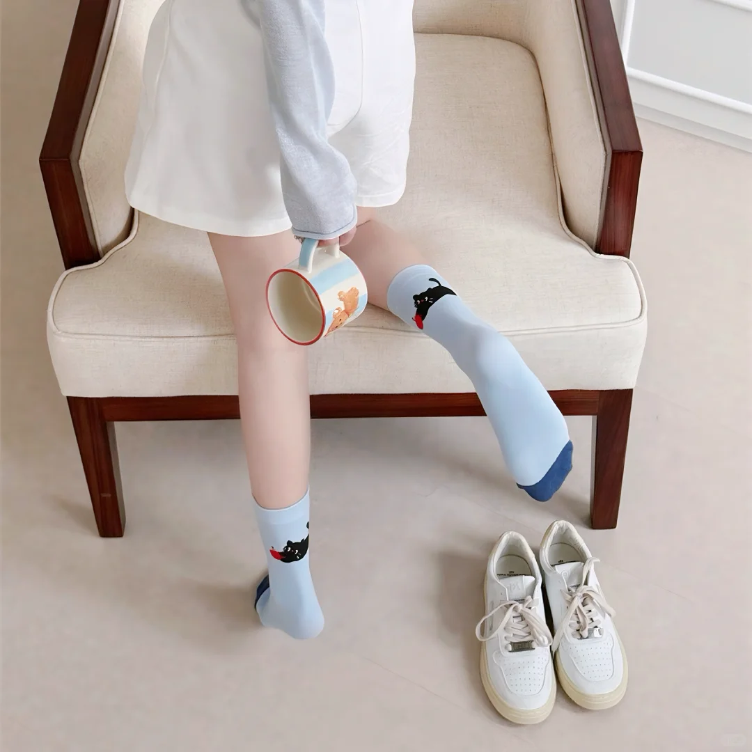 冬天的快乐是软fufu的小猫袜给的！