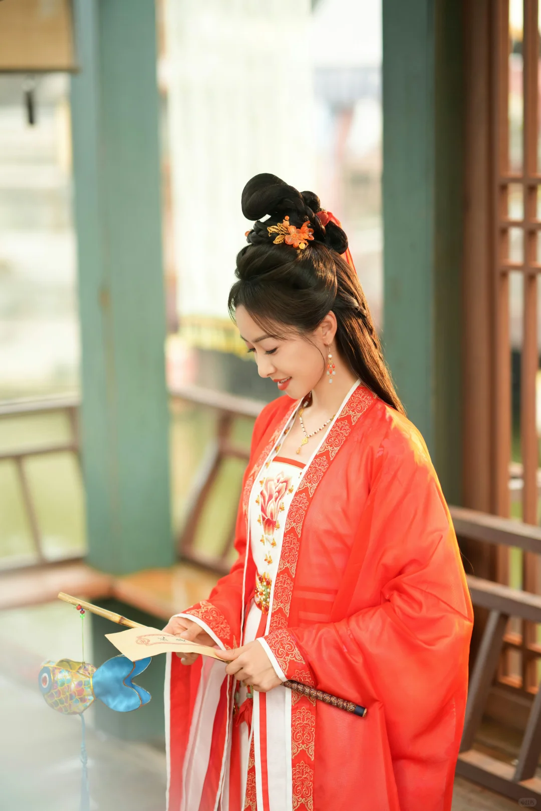 『山河枕』宋茜妆造盘点