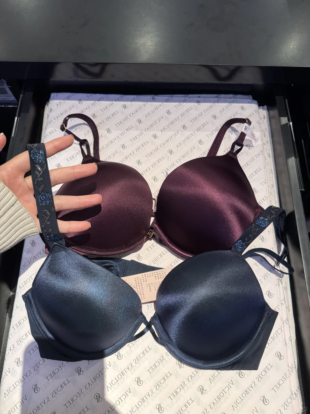 维密 8月新品 美炸了