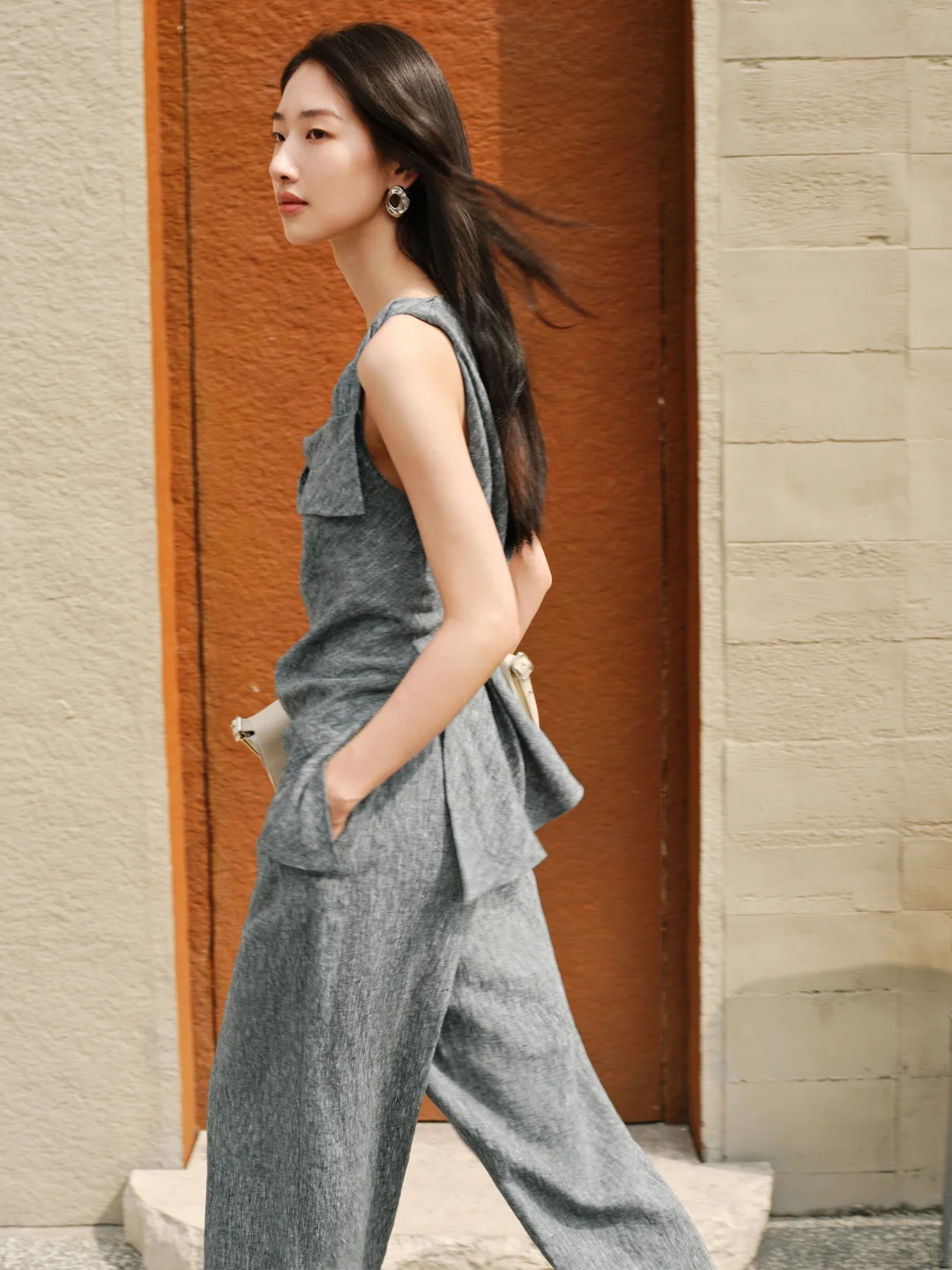 PAraS MODEL | 刘何枝梓