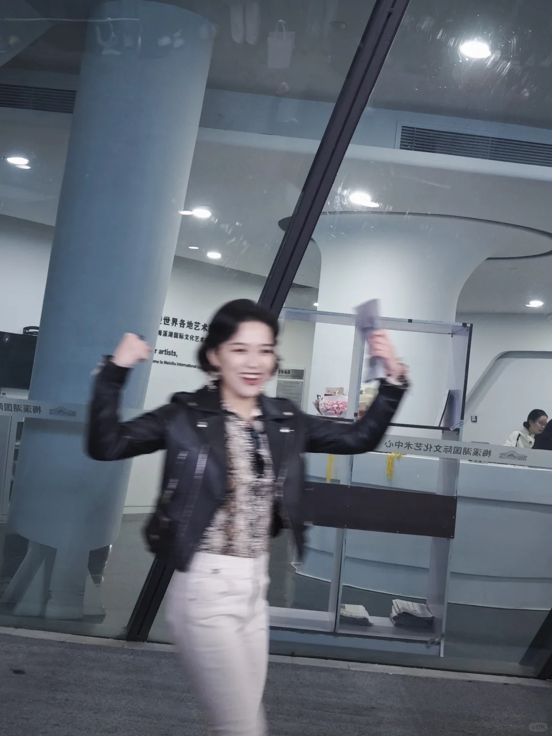 一些力量，好美的一张脸