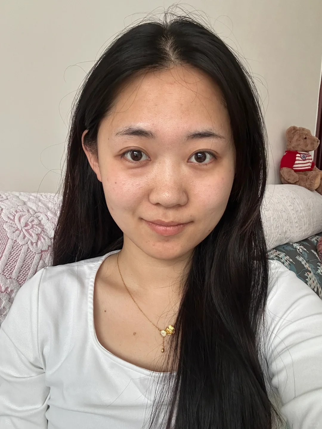 比起化妆 我更爱自己素颜