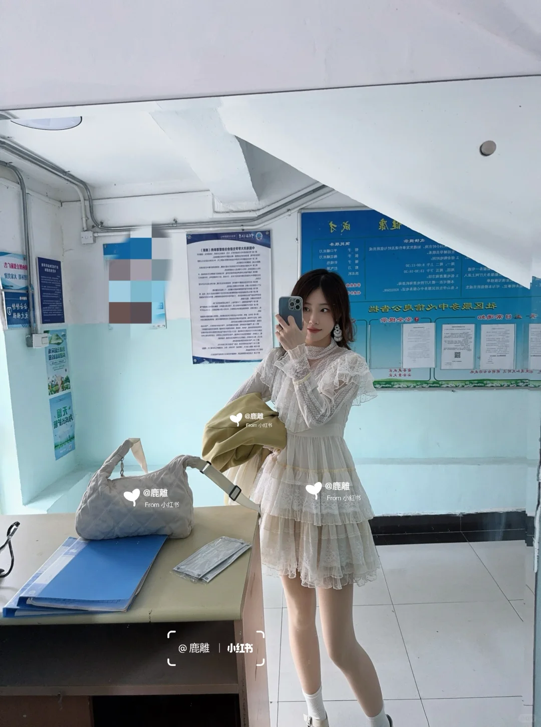 167cm 92斤女生对镜拍