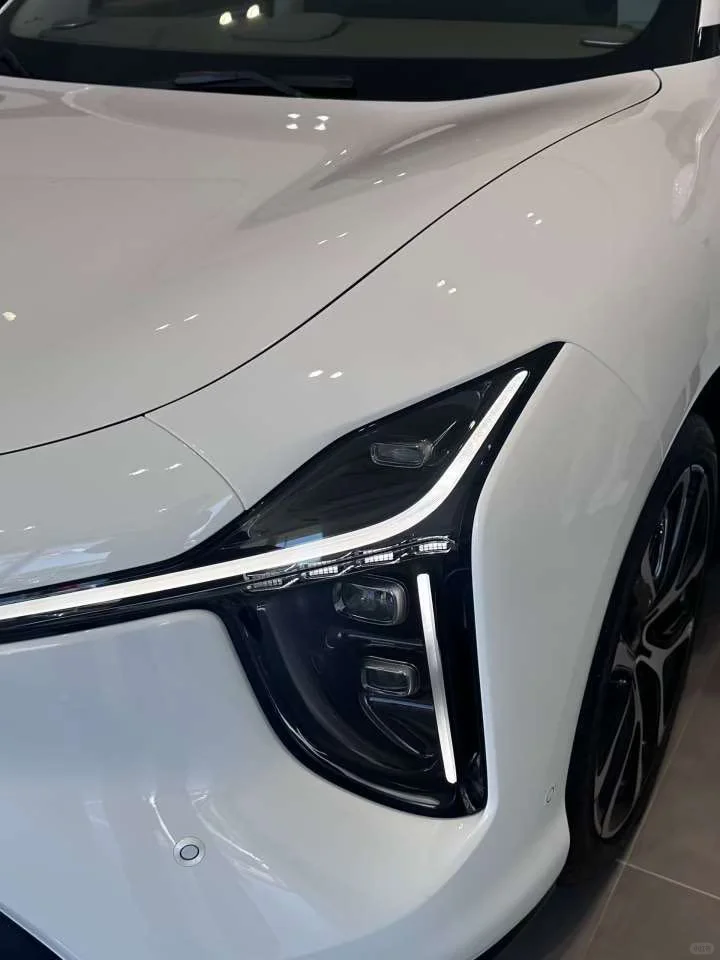 智己大玩具到手✋