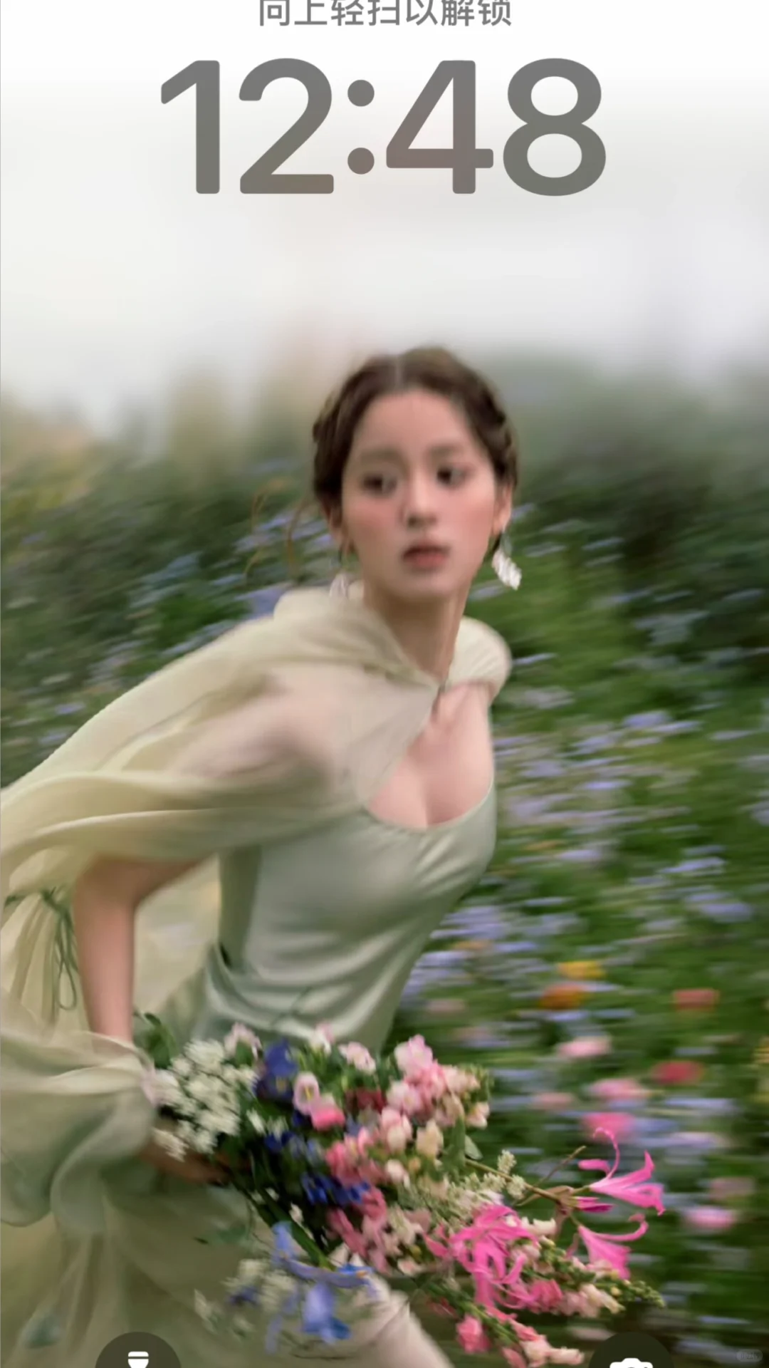 欧阳娜娜壁纸！！太有氛围了吧