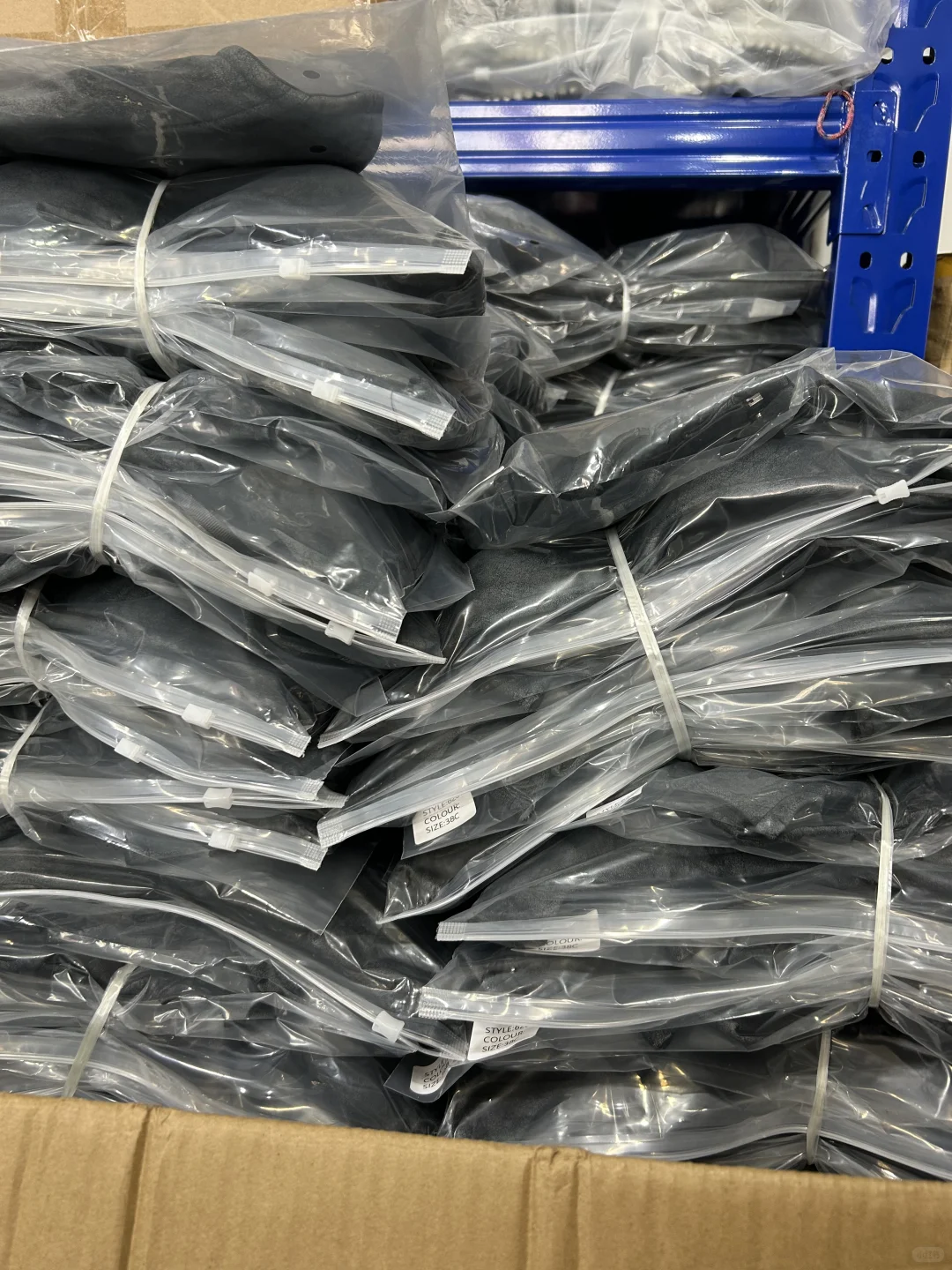 广州｜深耕20年的鱼骨胸衣工厂